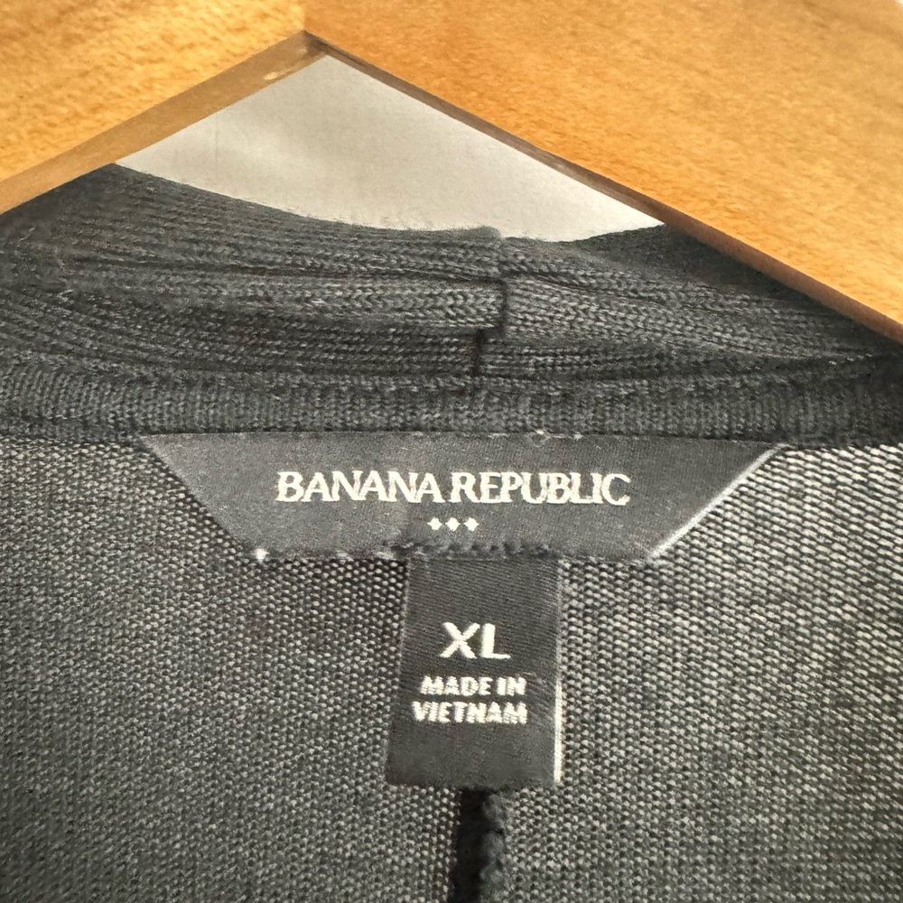 Banana Republic Classic Black Knitwear